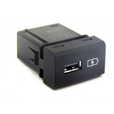 Зарядное устройство USB для задних пассажиров Веста 15.3769, 8450031052